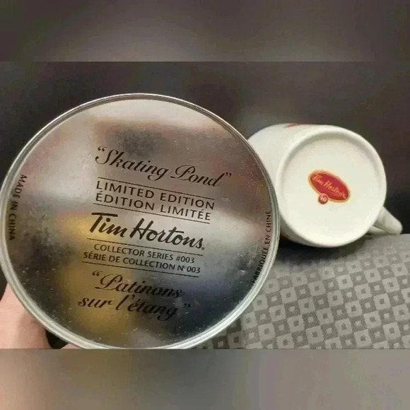Tim Hortons Coffee Tin Limited Ed #003 Skating Pond & 40 Years of Friendship Mug - Picture 4 of 13